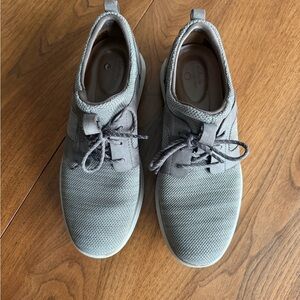 Clarks Men's Gray Knit Sneakers